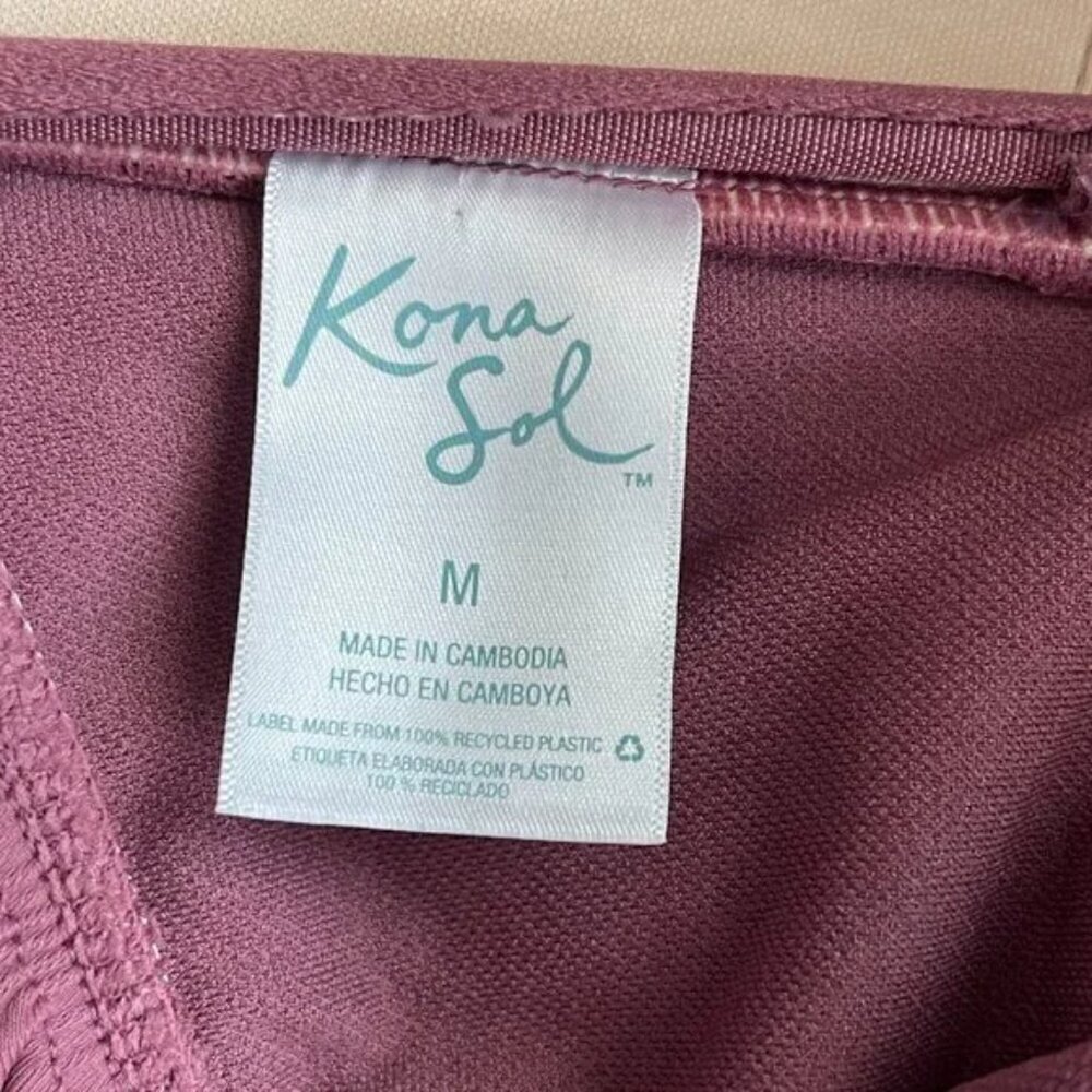 Kona Sol Flounce One Piece Swimsuit in Pink Mulberry Size M - Picture 6 of 9